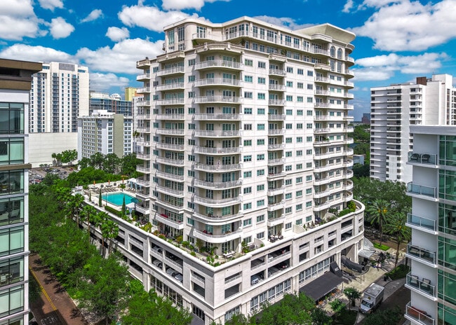 Building Photo - 100 S Eola Dr Unit 607