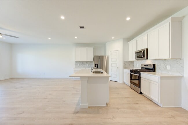 Photo - 31763 Margaret Woods Ln