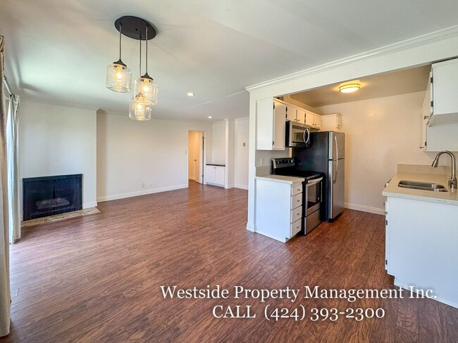 Building Photo - 8163 Redlands St Rental