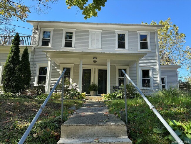 Photo - 26 Main St