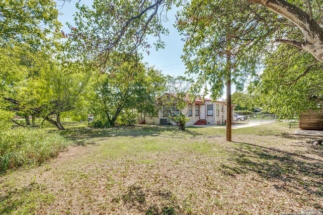 Photo - 2739 SE Loop 410 Acc Rd