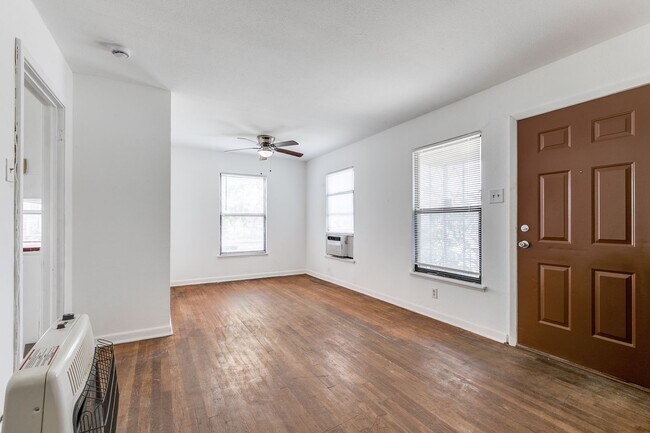 Photo - Charming 2 Bedroom in Probandt Neighborhood