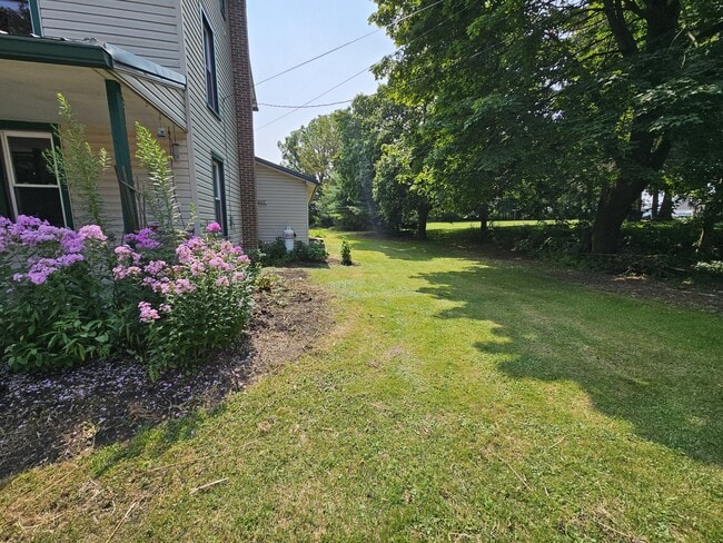 Photo - 131 E Church St