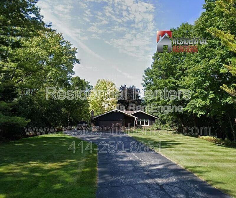 Photo - 11539 N Parkview Dr Apartment
