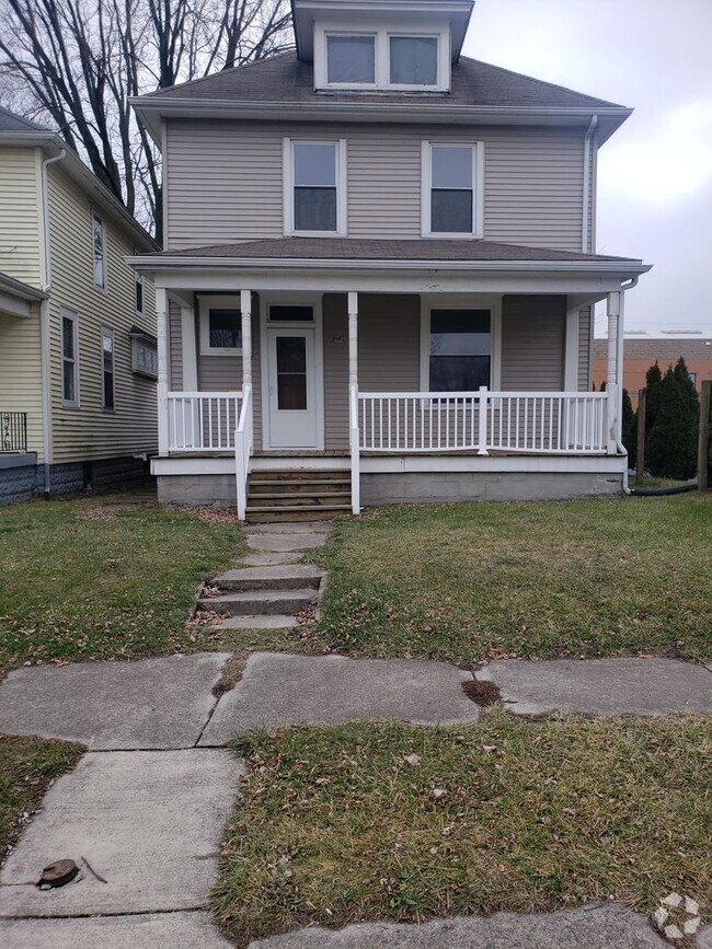 Building Photo - Section 8 Voucher Accepted / 3 BR near Ind... Rental