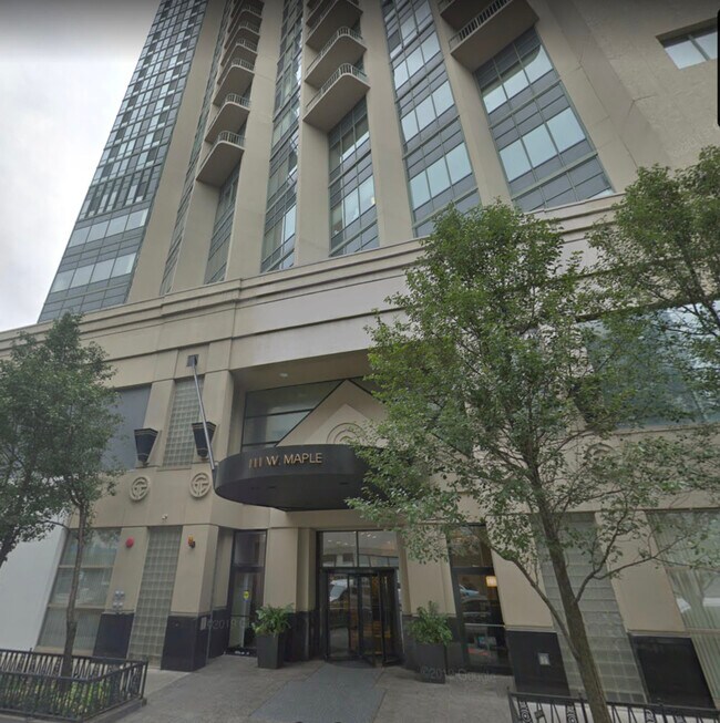 Building Photo - 111 W Maple St Unit 1309