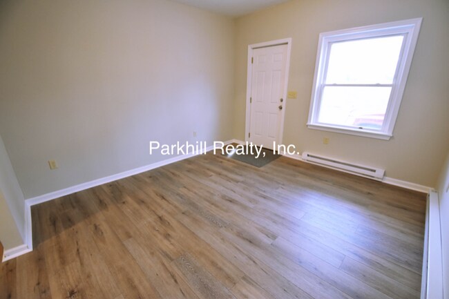 Photo - 426 S Main St