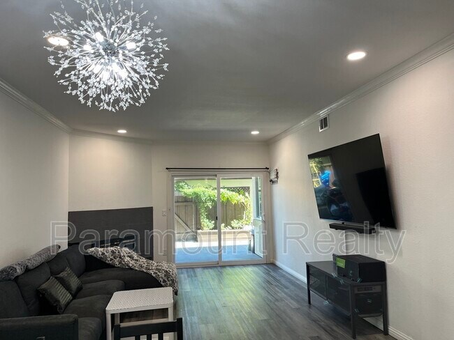 Photo - 1400 Bowe Ave Unit # 1906