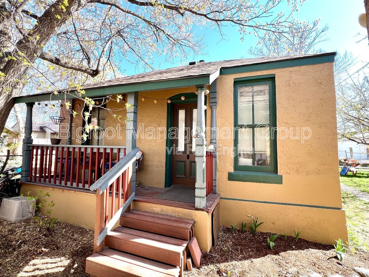 Photo - 721 11th Ave House
