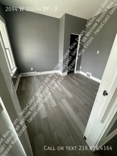 Photo - 2094 W 104th St Unidad 2