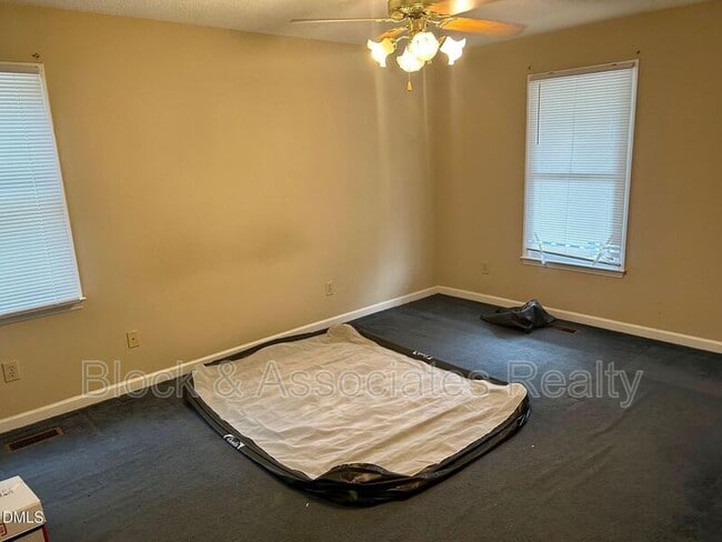 Photo - 1521 Bricklanding Cir