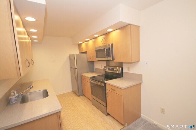 Photo - 50 Aiken St Unit 286