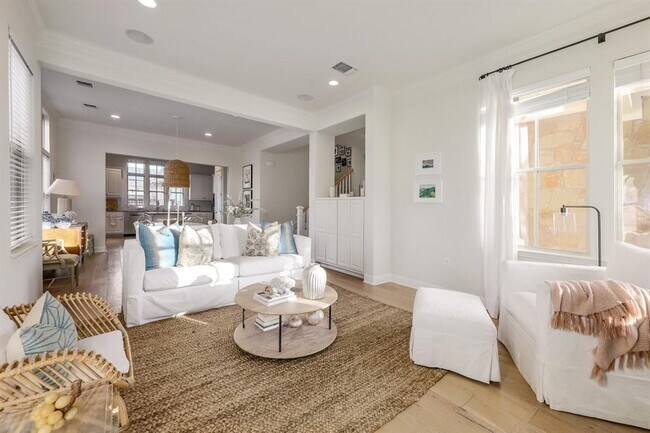 Photo - 4233 Mattie St