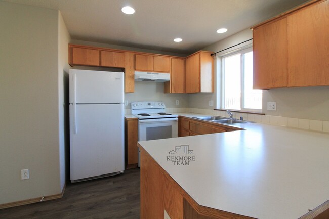 Photo - 3 Bed/2.5 Bath House in West Pasco