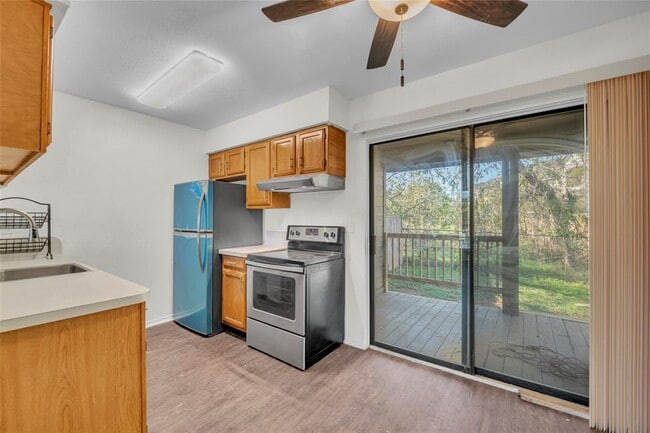 Building Photo - 108 Hillside Cove