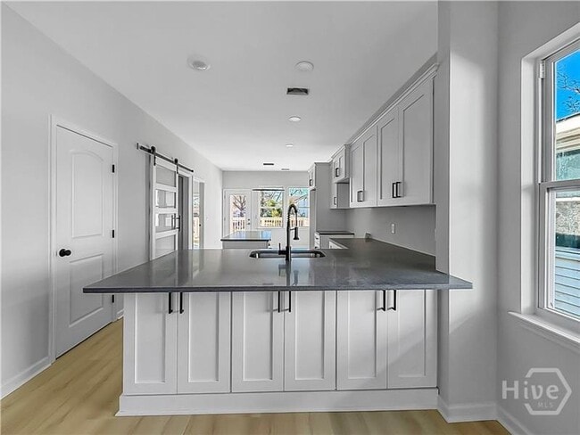 Photo - 3503 Haslam Ave