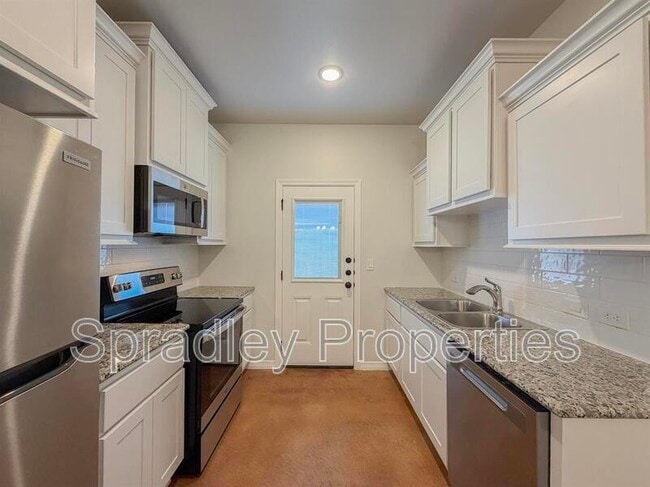 Photo - 1007B Sparrow Cv