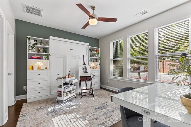 Photo - 2613 Statesville Ave