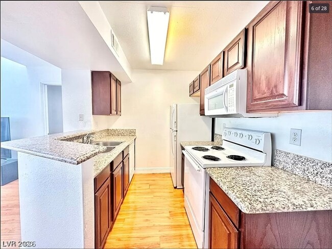 Photo - 5150 S Jones Blvd Unit 208