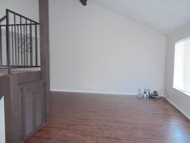 Photo - Spacious 4-Bedroom, 3-Bathroom Home with O...
