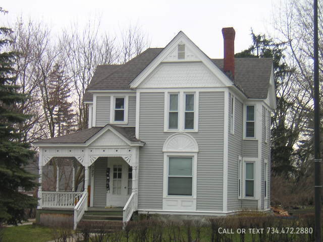Building Photo - 727 W Michigan Ave Unit 1 Rental