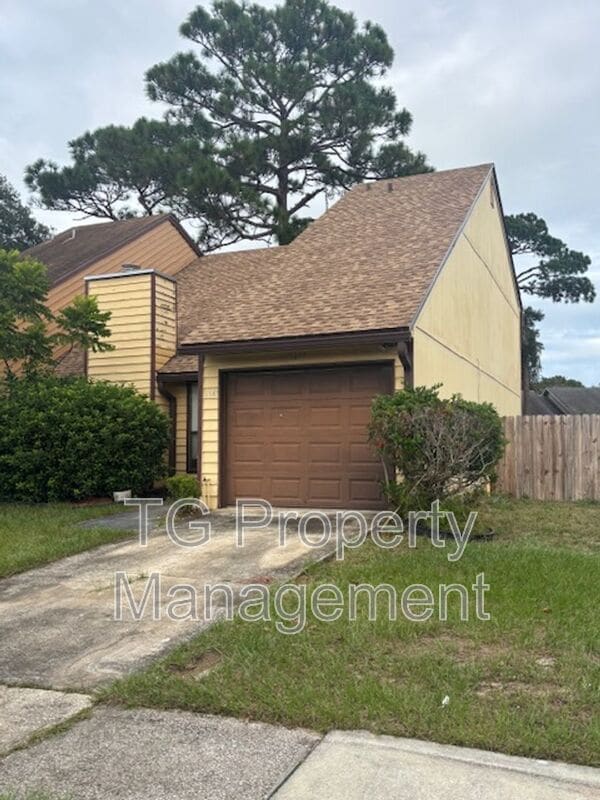 Photo - 11647 Fort Caroline Lakes Dr