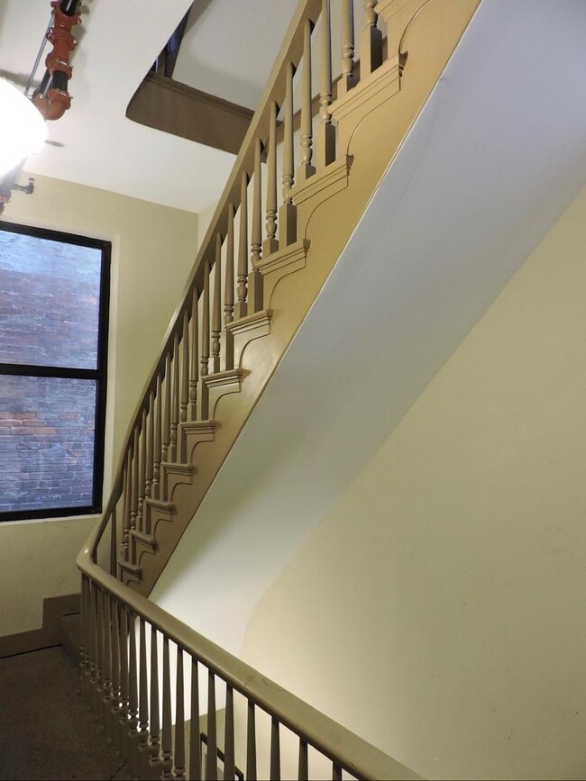 Photo - 641 Walnut St Unidad A