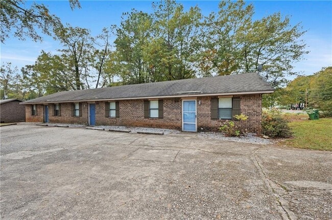 Building Photo - 1008 Davis St