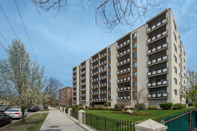 Photo - 376 Massachusetts Ave Unidad 32