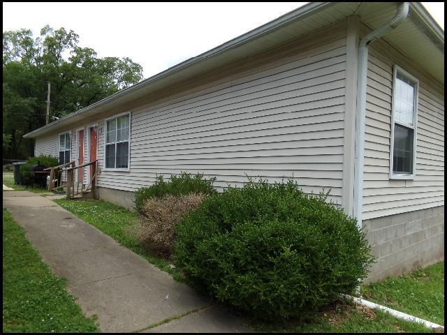 Building Photo - 3215 Ludwig St