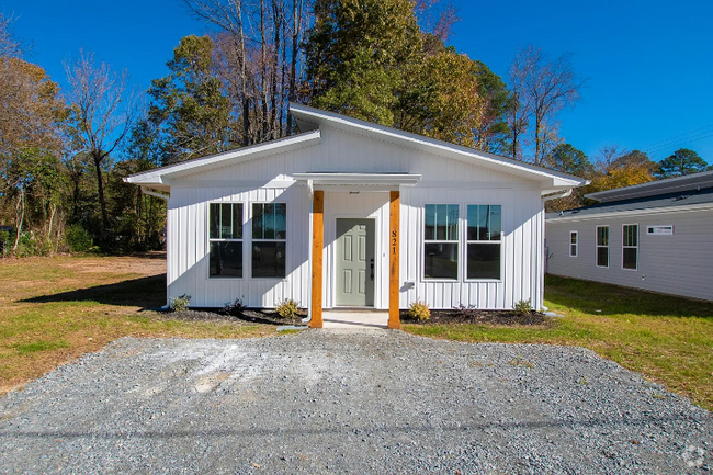 Building Photo - 821 Martin St Rental