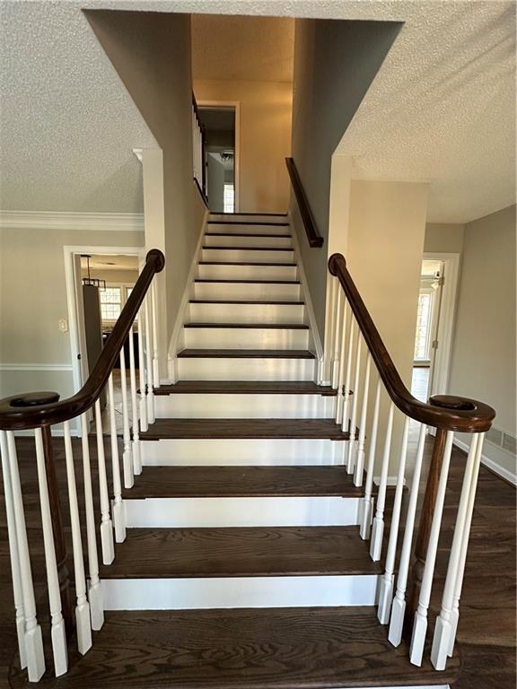 Photo - 2881 Wynford Dr S W