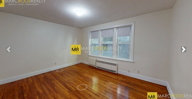 Photo - 19 Lancaster Ter Unit 204