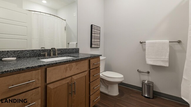 Photo - 302 13th St S Unidad 611