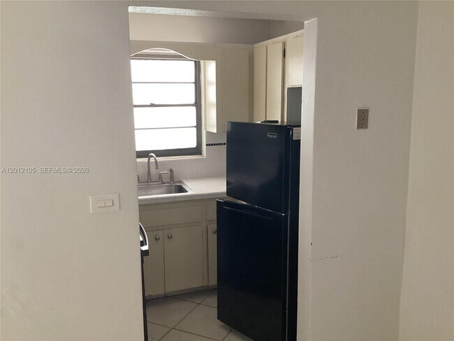 Photo - 2079 NE 167th St Unit 1