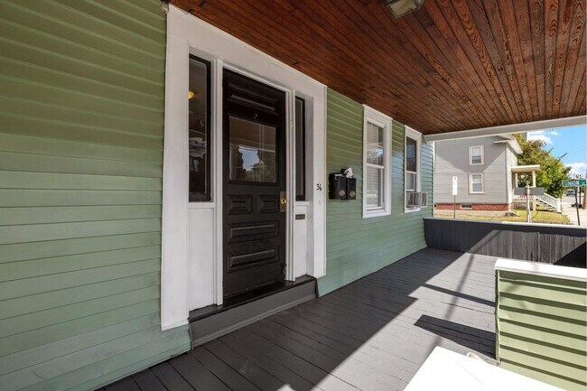 Photo - 36 Centre, 1