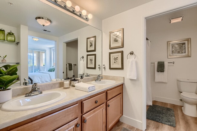 Temecula Creek Villas