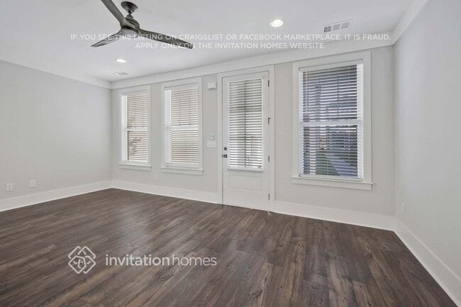 Photo - 647 Vernon Ave