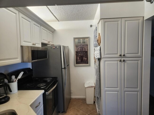 Photo - 4436 NE Ocean Blvd Unidad E2