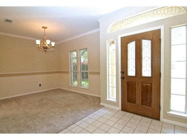 Photo - 11300 Tanya Trail