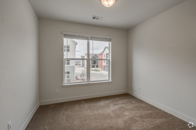 3 BR, 2 BA - 1336 SF