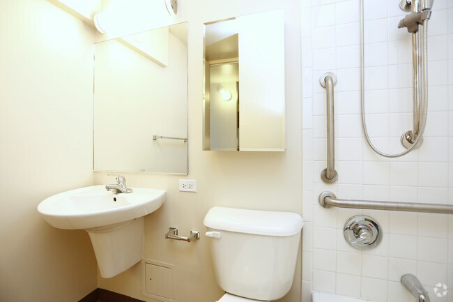 1 BR, 1 BA - bathroom