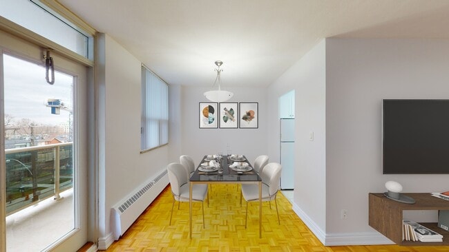 Photo - 88 Redpath Avenue