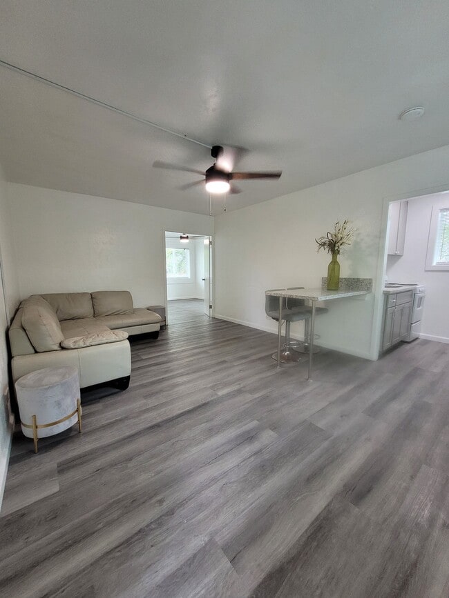 Photo - 454 Kuamo'o St