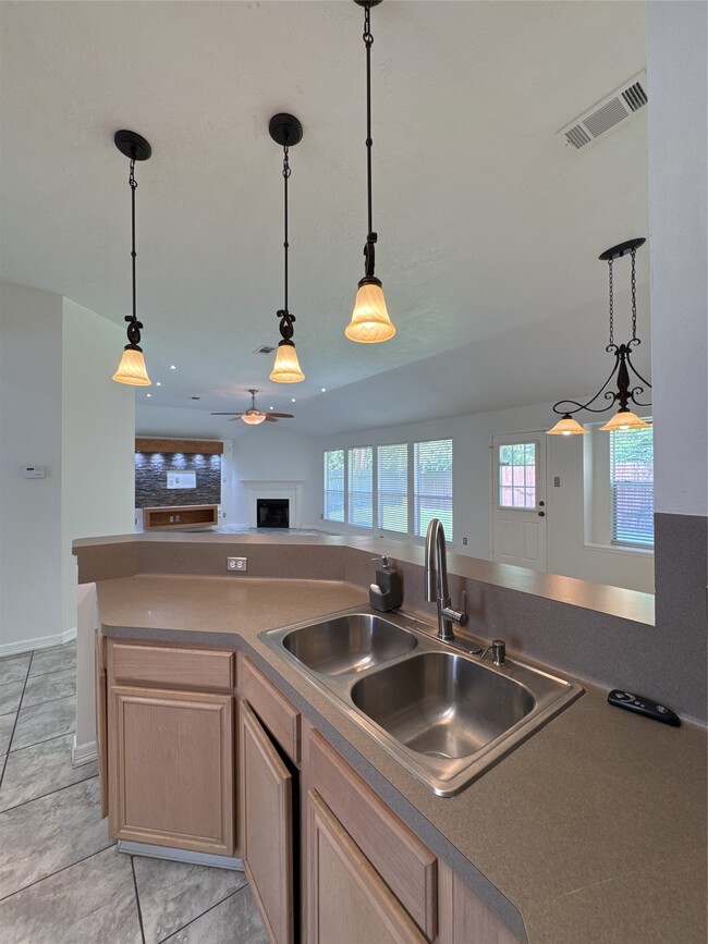 Photo - 3210 Woodcreek Glen Ln