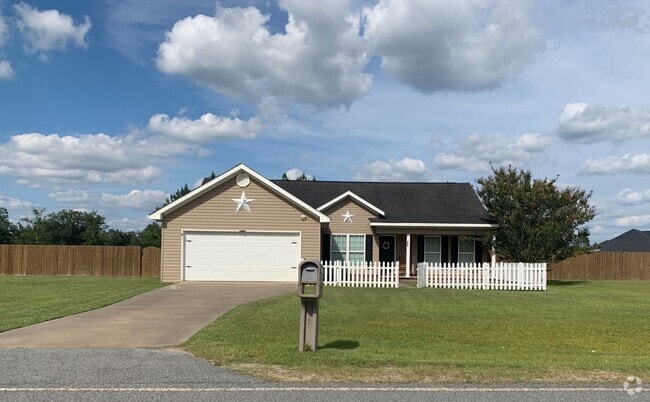 Building Photo - Coming Soon!! Rental