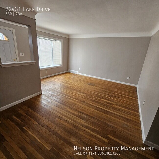 Photo - 22431 Lake Dr