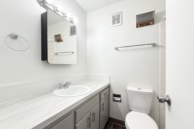 Photo - Casa Grande Apartments
