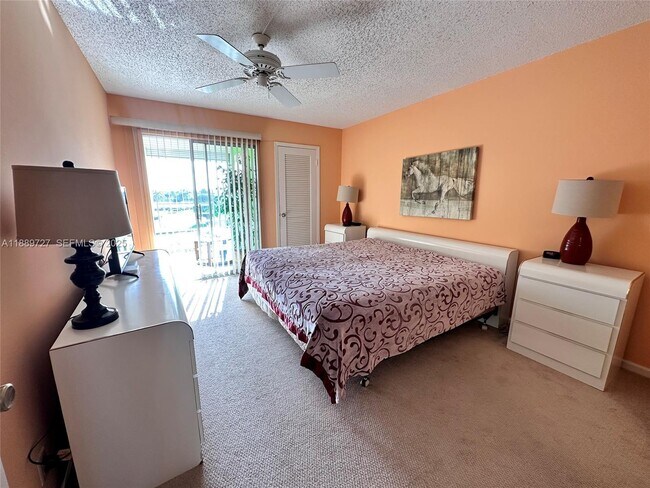 Photo - 4029 Hythe B Unidad 4029