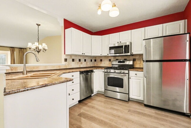 Photo - 4319 Valley Hollow Dr NE